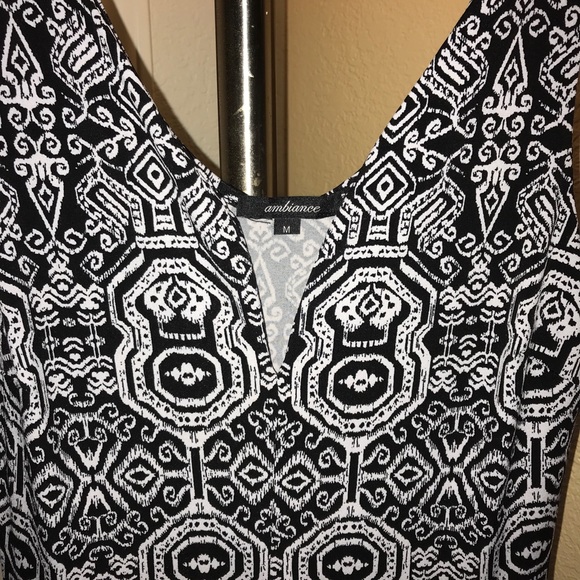 2 Jumper Bodysuits ... - Picture 4 of 7